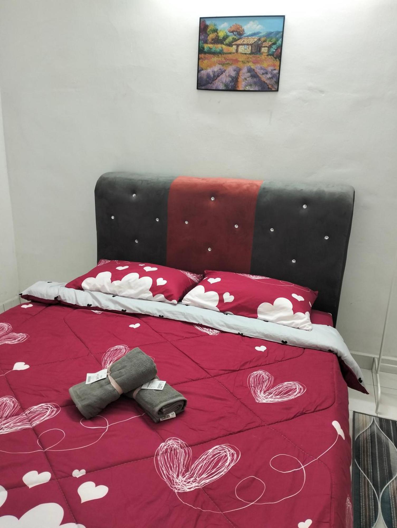 Anggun Homestay Seri Iskandar Dış mekan fotoğraf