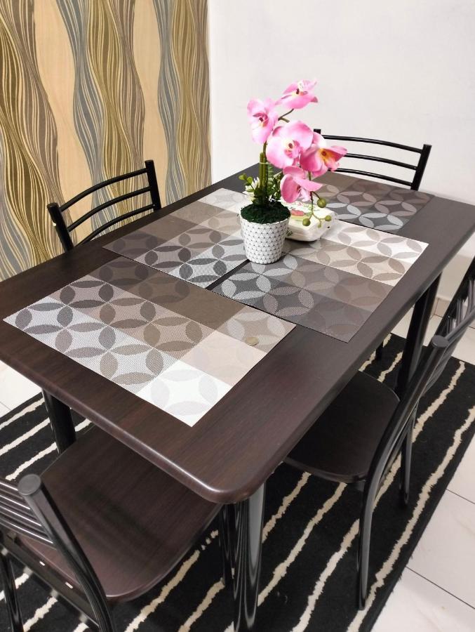 Anggun Homestay Seri Iskandar Dış mekan fotoğraf